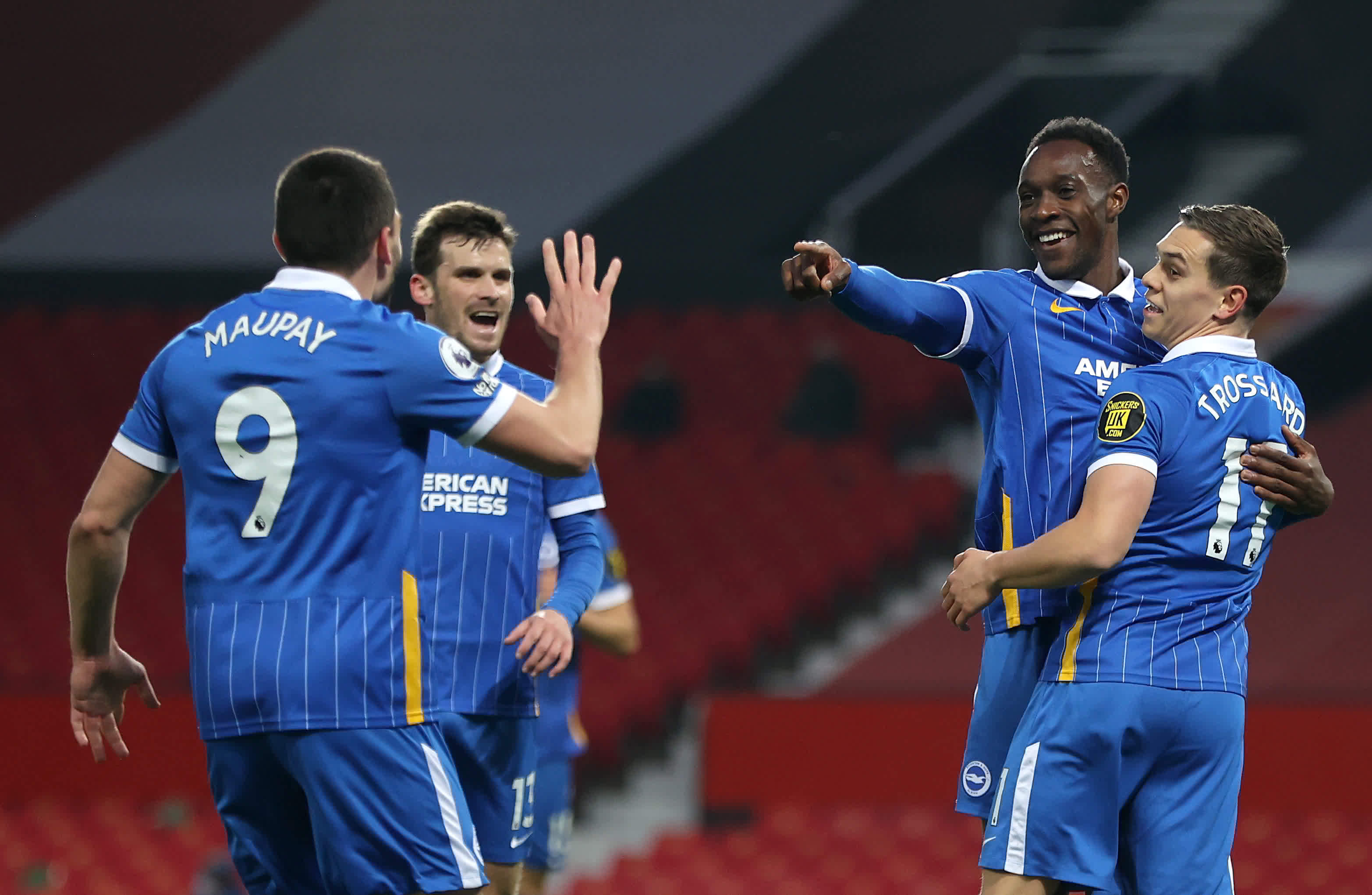 被卷入的纷 被卷入的纷